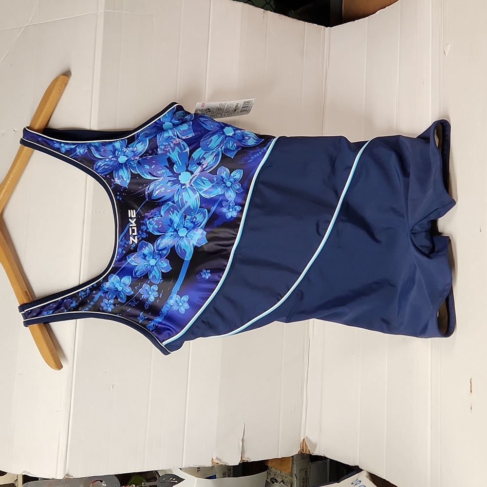 NWT Zoke karrack Women's sz 185/104A  SZ 20- 22 Shorts Swimsuit one piece